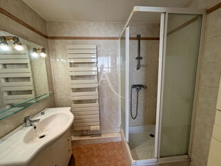  Appartement à louer 3 pièces 62 m²
