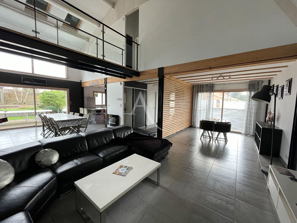 Maison Jard Sur Mer 7 pièce(s) 175.39 m2