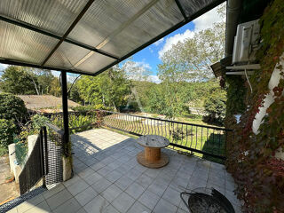  Immeuble � vendre 10 pi�ces 375 m�