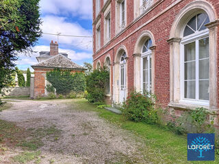 Immeuble à vendre 10 pièces 265 m²