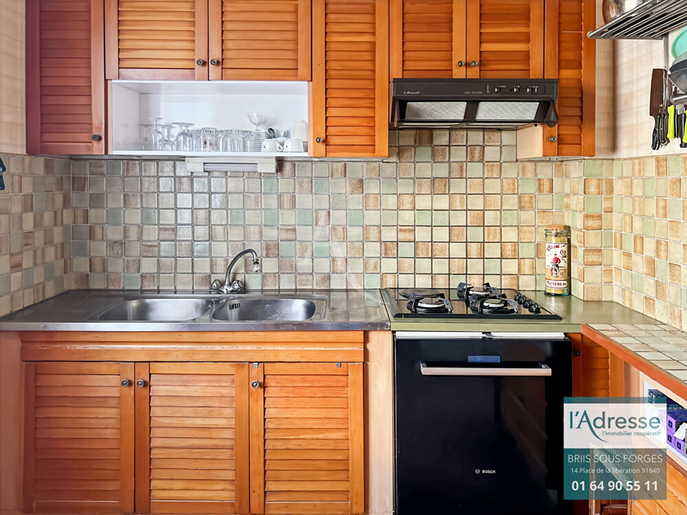 Vente Maison Maison sous sol total 6 pi�ces 3 chambres 120 m2 Limours Limours