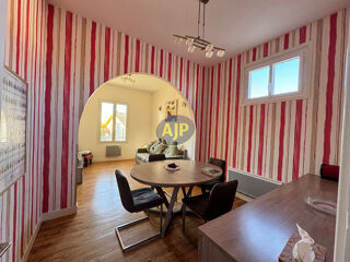  Maison � vendre 11 pi�ces 201 m�