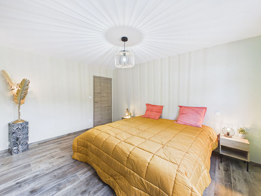à vendre  Maison Saint-Donat-sur-l'Herbasse (26260)