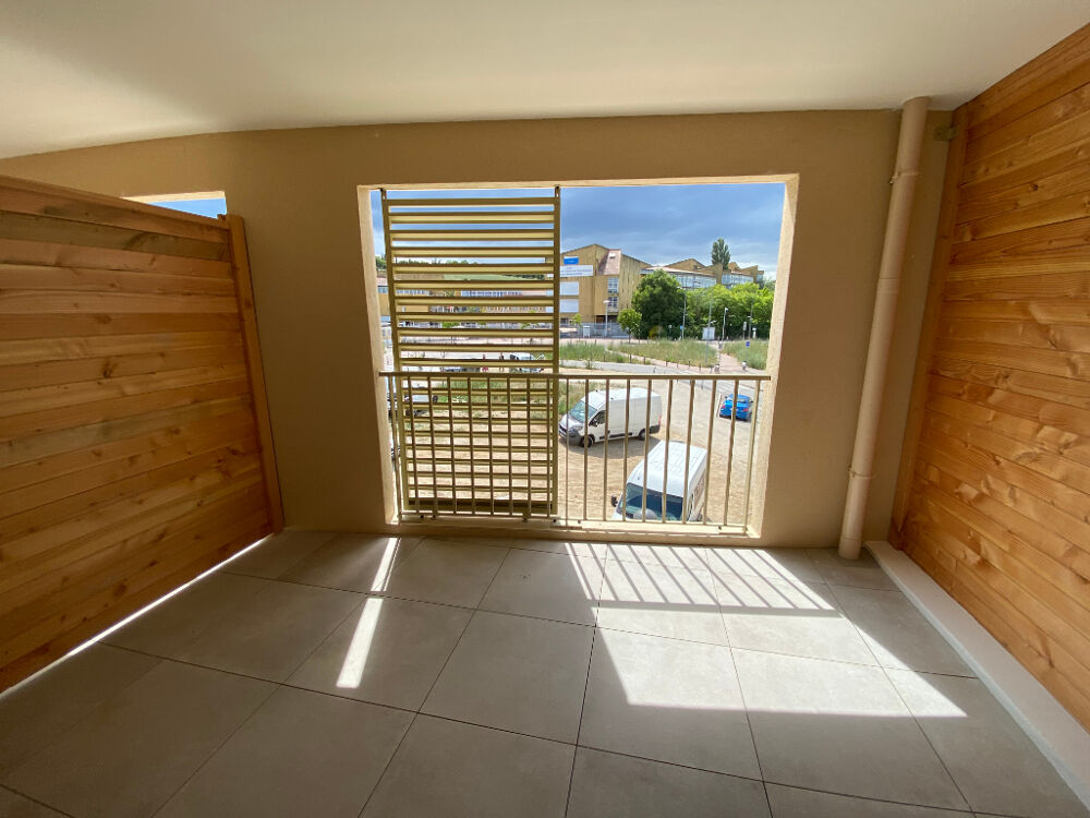 Location Appartement LUYNES - Studio neuf Aix en provence