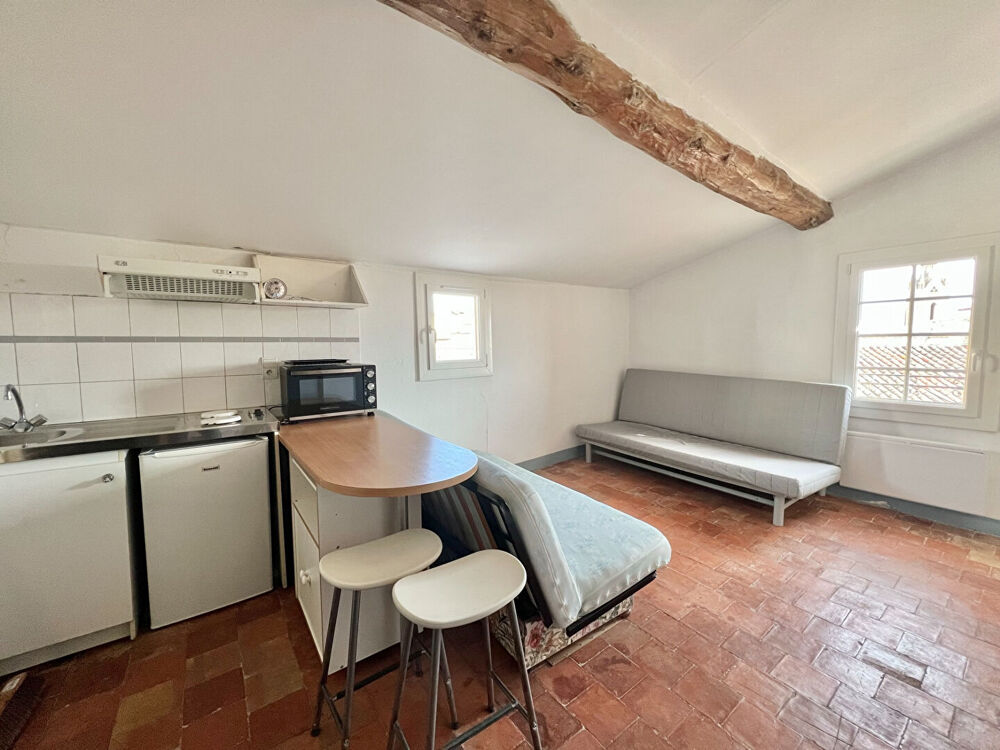 Location Appartement LA MULE NOIRE  Studio centre ville - dernier étage Aix en provence