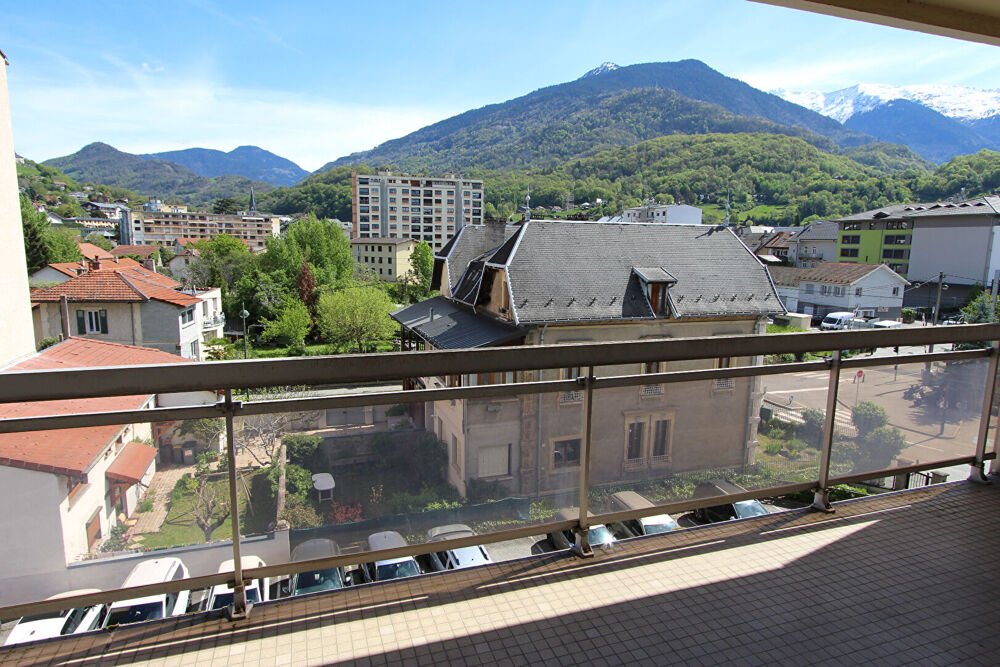 Appartement 2 pièces 56 m² · à Albertville · 56 m² · 140 000 €