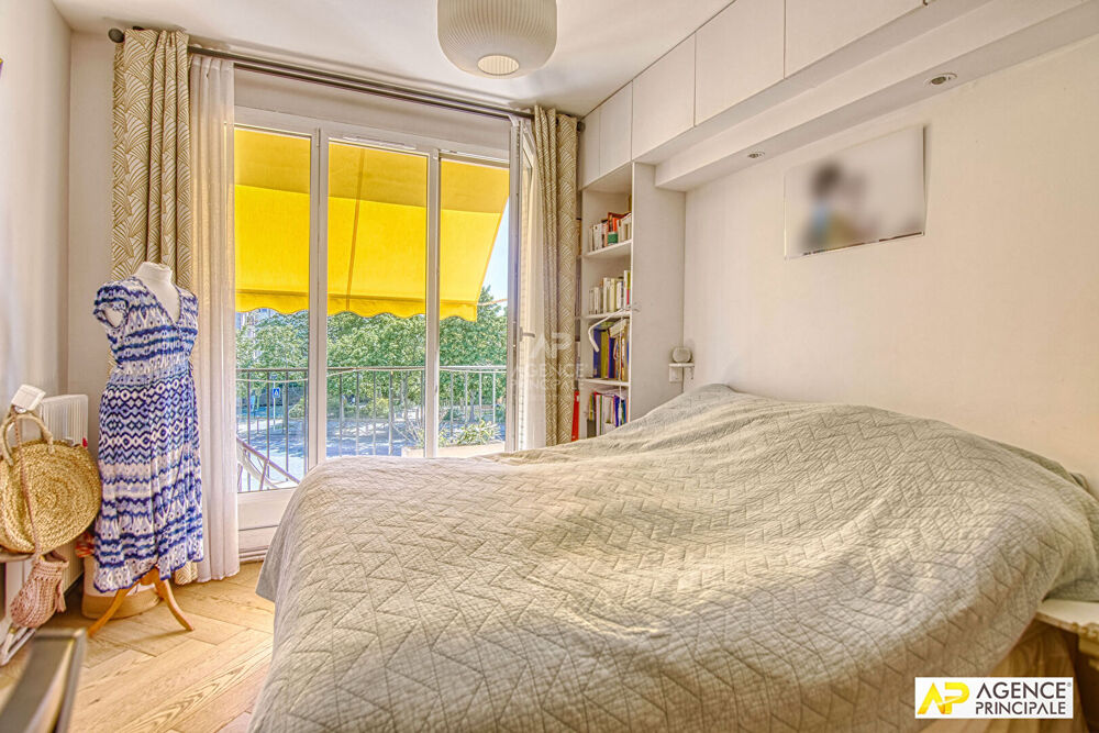 à vendre  Appartement Versailles (78000)