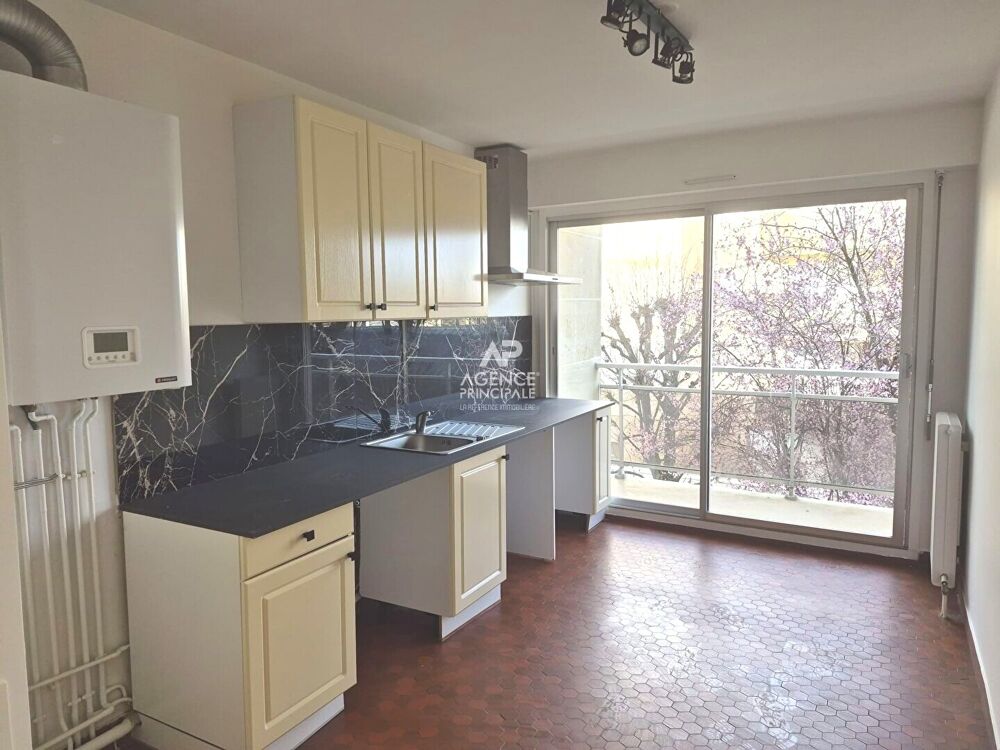 Vente Appartement Appartement Saint Germain En Laye 3 pièce(s) 68.02 m2 Saint germain en laye