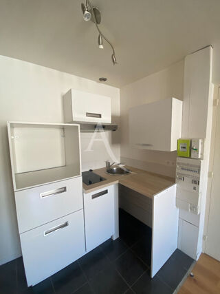  Appartement à louer 2 pièces 25 m²