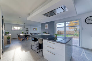  Maison � vendre 7 pi�ces 209 m�