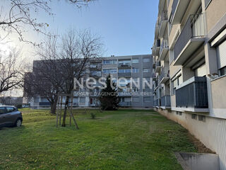  Parking / Garage à vendre 