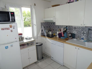  Appartement à louer 3 pièces 56 m²