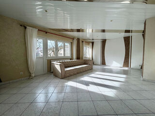  Appartement � louer 3 pi�ces 77 m�