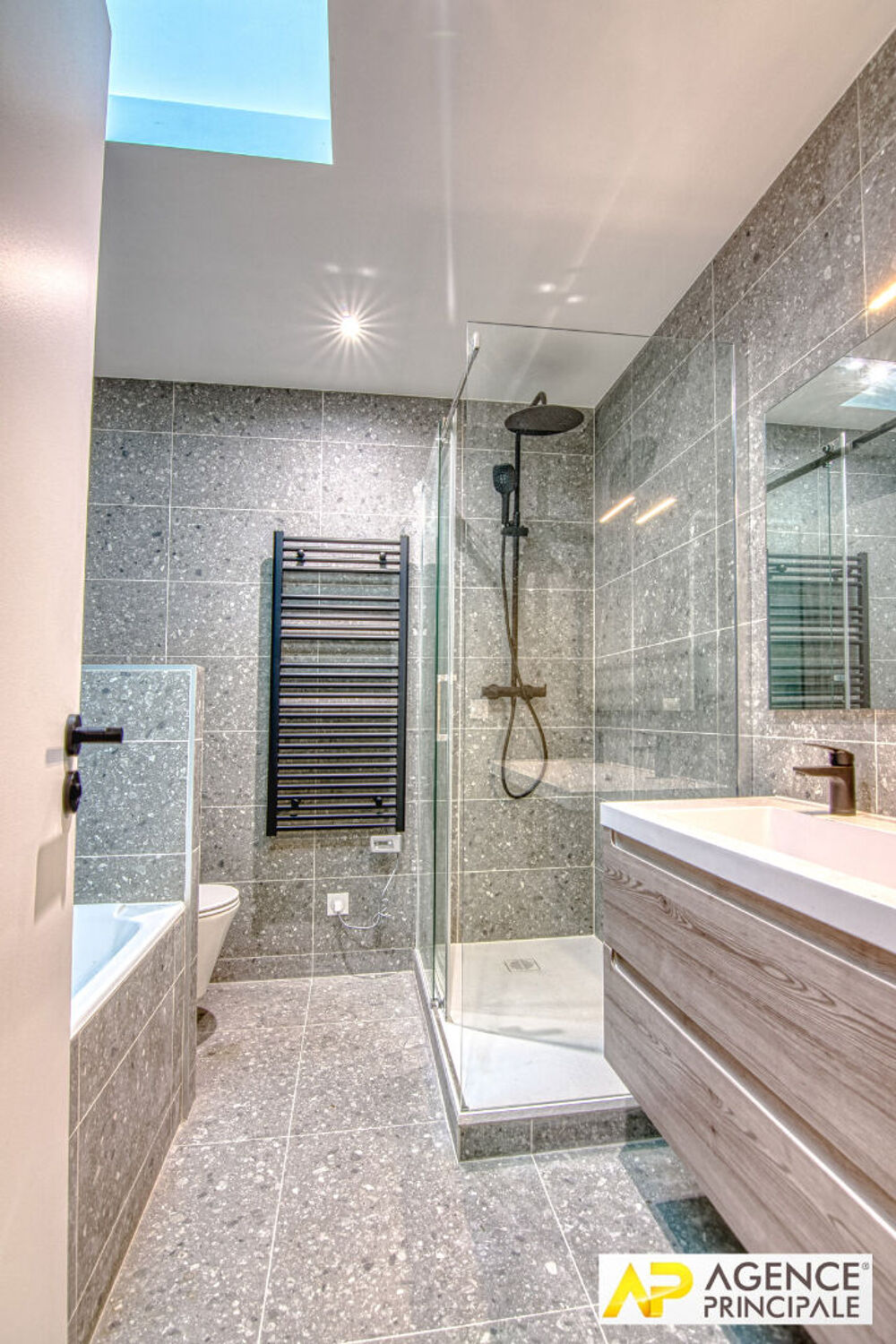 à vendre  Appartement Versailles (78000)