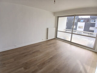  Appartement à louer 1 pièce 33 m²