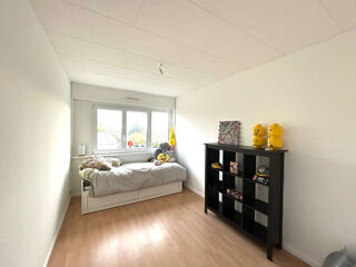  Appartement  vendre 4 pices 82 m