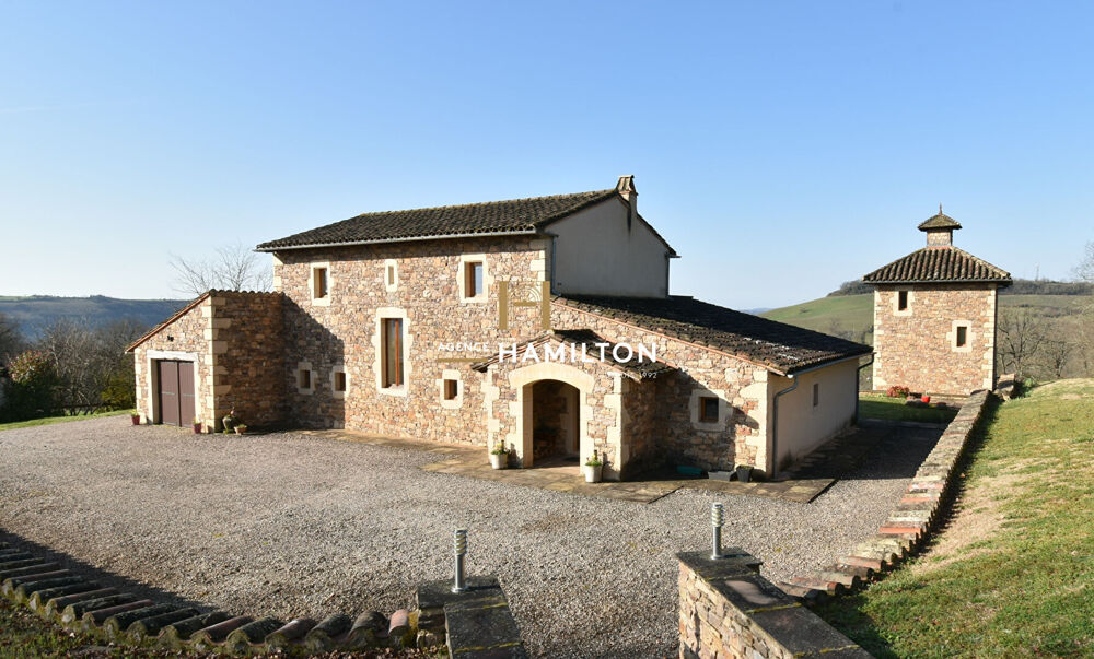 Maison 7 pièces 217 m² · à Cordes sur Ciel · 217 m² · 690 000 €