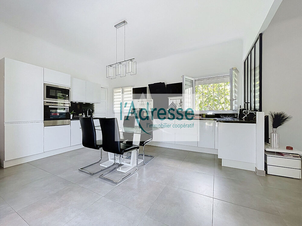 à vendre  Maison Antibes (06600)