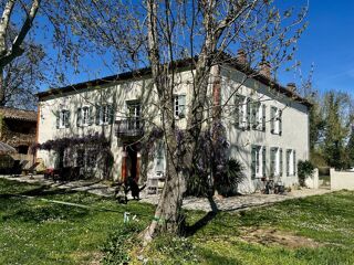  Villa � vendre 15 + pi�ces 570 m�