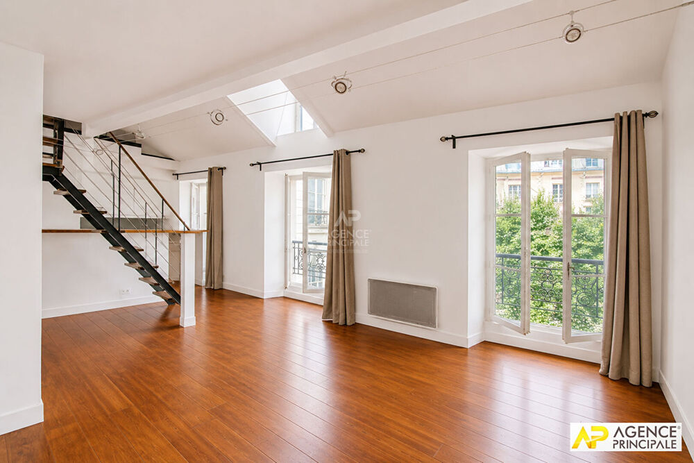 Vente Appartement Versailles Saint-Louis Appatement 3 pièces 74.98 m² au sol situé au 2ème étage Versailles