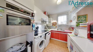  Appartement � vendre 4 pi�ces 81 m�