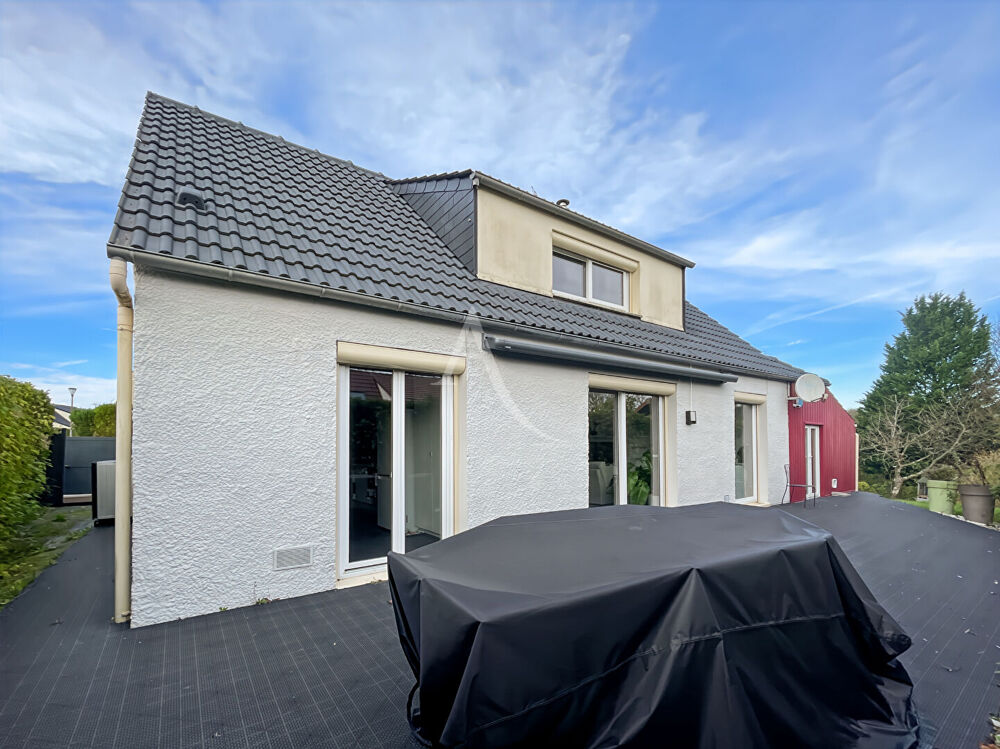 Maison 6 pièces 150 m² · à Quevreville la Poterie · 150 m² · 325 000 €