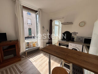  Appartement à louer 1 pièce 22 m²