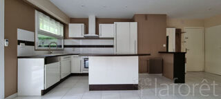  Appartement  louer 3 pices 66 m