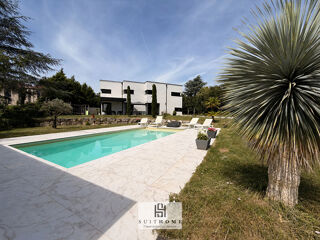 Villa à vendre 10 pièces 240 m²
