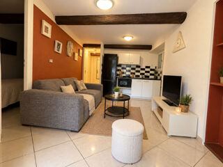 Vente Appartement Appartement 2 pièces à vendre - 94 800 Ollioules Ollioules
