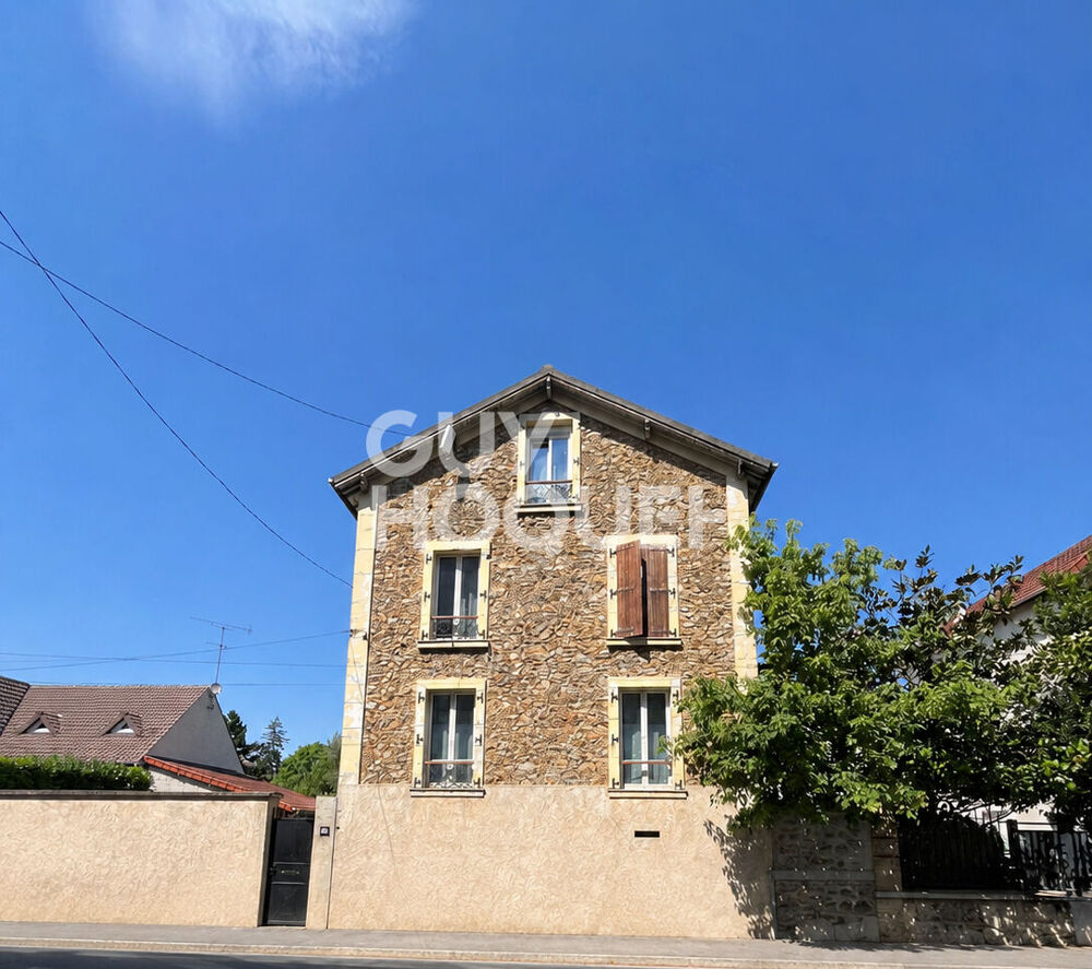 Maison Chelles 4 pièces 91.45 m2 hab - 140.72m² au sol