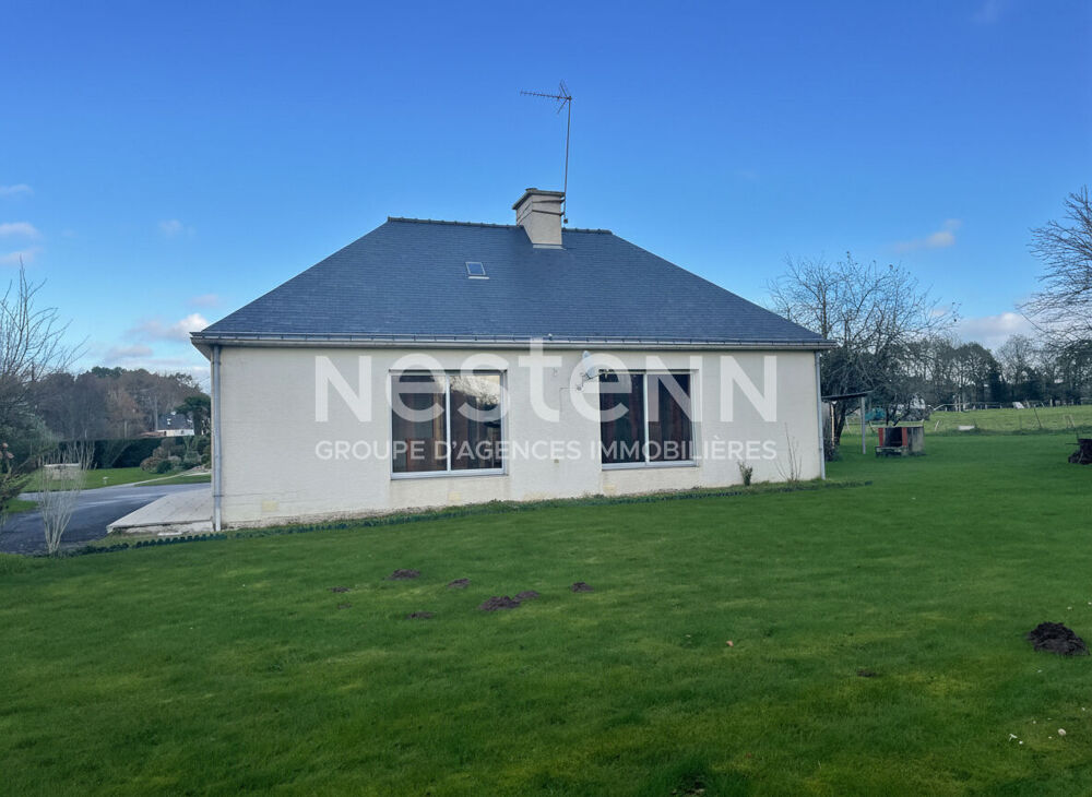 Maison de plain-pied avec 1 hectare de terrain - Proche Questembert centre