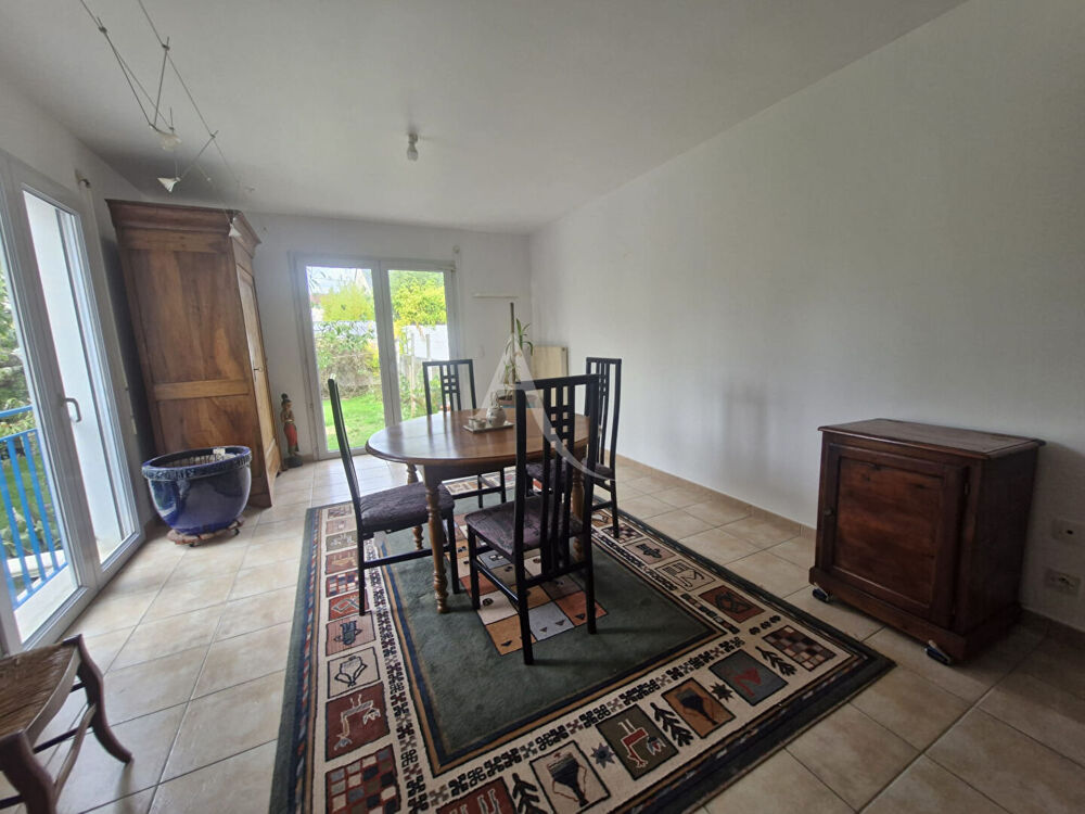Maison 4 chambres et 1 bureau - Petit Chantilly