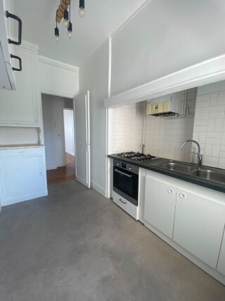  Appartement à louer 3 pièces 52 m²