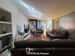  Appartement � vendre 5 pi�ces 213 m�