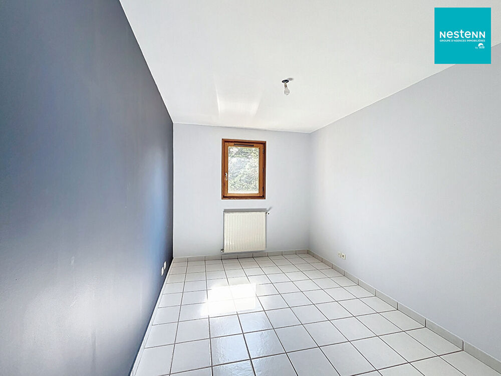 Location Appartement Appartement Saint Romain Le Puy - 4 pièce(s) 91,62 m² - 3 chambres- garage - place de stationnement Saint romain le puy
