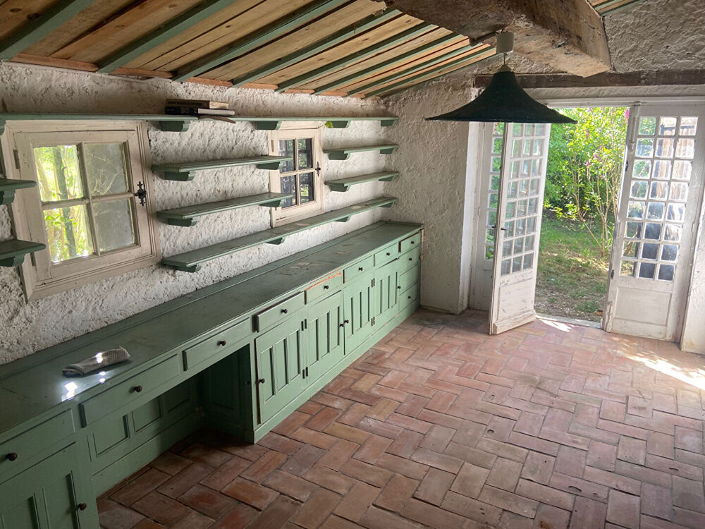 Vente Maison Bergerie de la fin du 19ème siècle aménagée en habitation dans les années 60, à rénover Villegailhenc