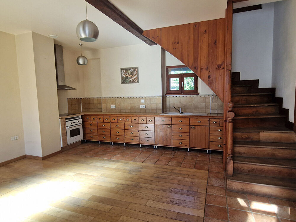 Vente Maison Maison de hameau avec garage et terrain Ganac