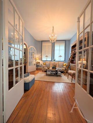  Maison à vendre 7 pièces 204 m²