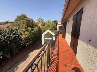  Appartement à louer 5 pièces 150 m²