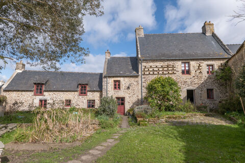   A vendre Demeure du XVI�me si�cle au coeur de SARZEAU Maison - 7 pi�ce(s) - 177 m�