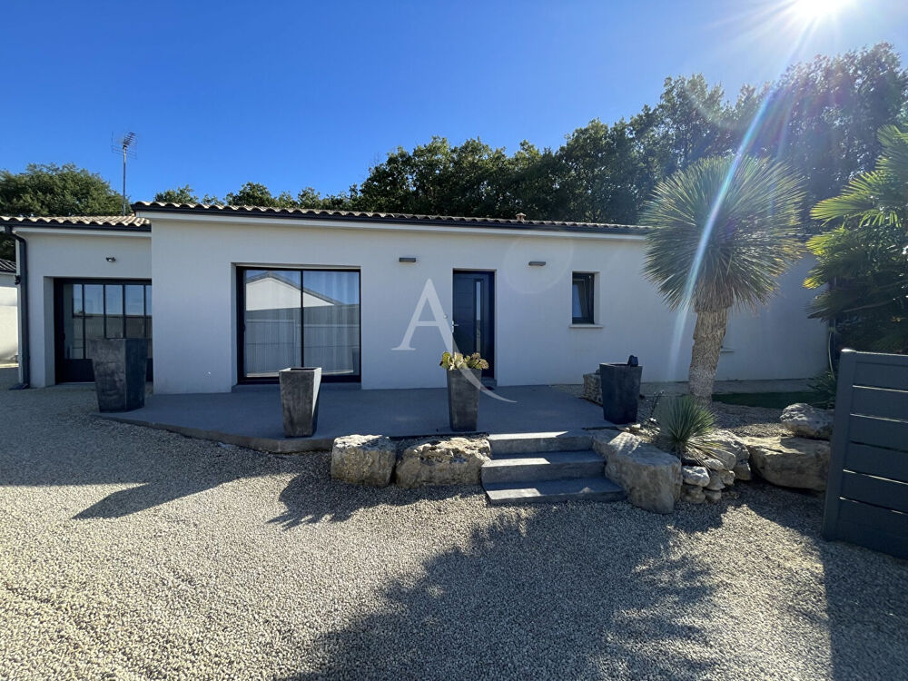 Vente Maison MAISON TRES RECENTE DE PLAIN-PIED - LIGUGE Liguge