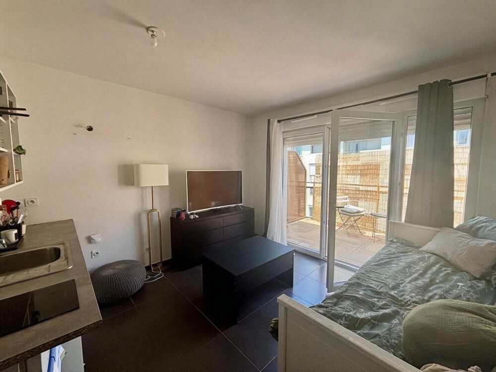 Vente Appartement Studio de 25 m² étage élevé: Quartier Saint-Roch à Nice Nice