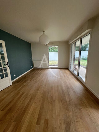  Appartement � louer 3 pi�ces 72 m�