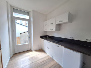  Appartement à louer 1 pièce 27 m²