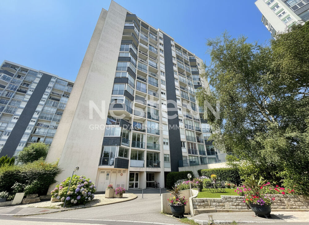 Vente Appartement A vendre à Vannes appartement 77 m²  4 chambres ascenseur stationnement et cave Vannes