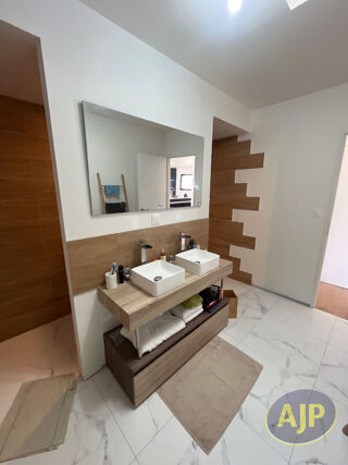  Maison � louer 4 pi�ces 109 m�