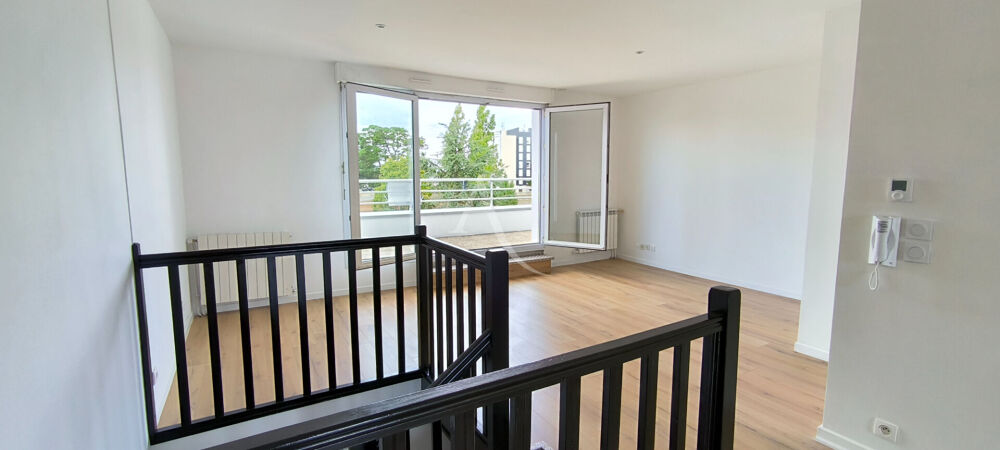 Appartement traversant Saint Barthelemy d'Anjou 5 pièce(s) 90 m2