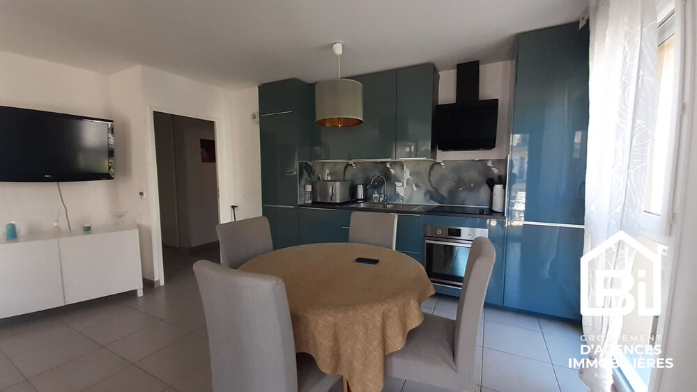 RESIDENCE RECENTE AVEC ASCENSEUR A COURSEULLES/MER