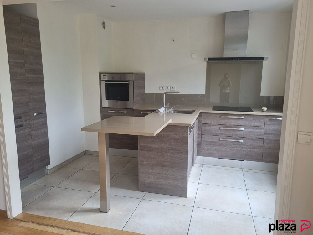 à vendre  Appartement Divonne-les-Bains (01220)